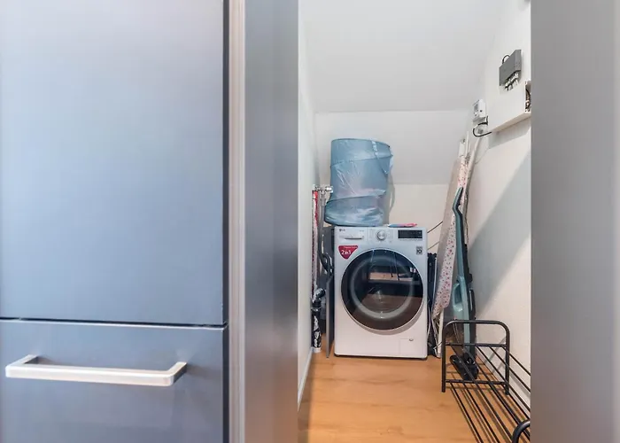 Gold Haus بيت للعطل